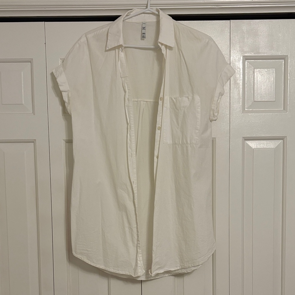 Zara Short-Sleeve Button-Down Shirt